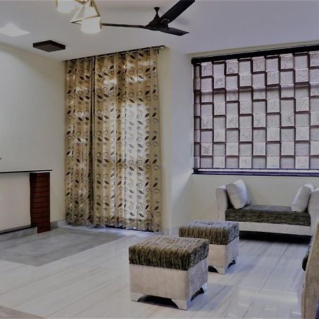 Wildleaf Kasauli Valley Homz Bed & Breakfast Exterior photo