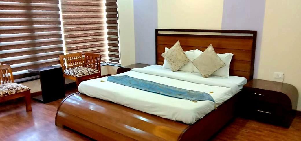 Wildleaf Kasauli Valley Homz Bed & Breakfast Exterior photo