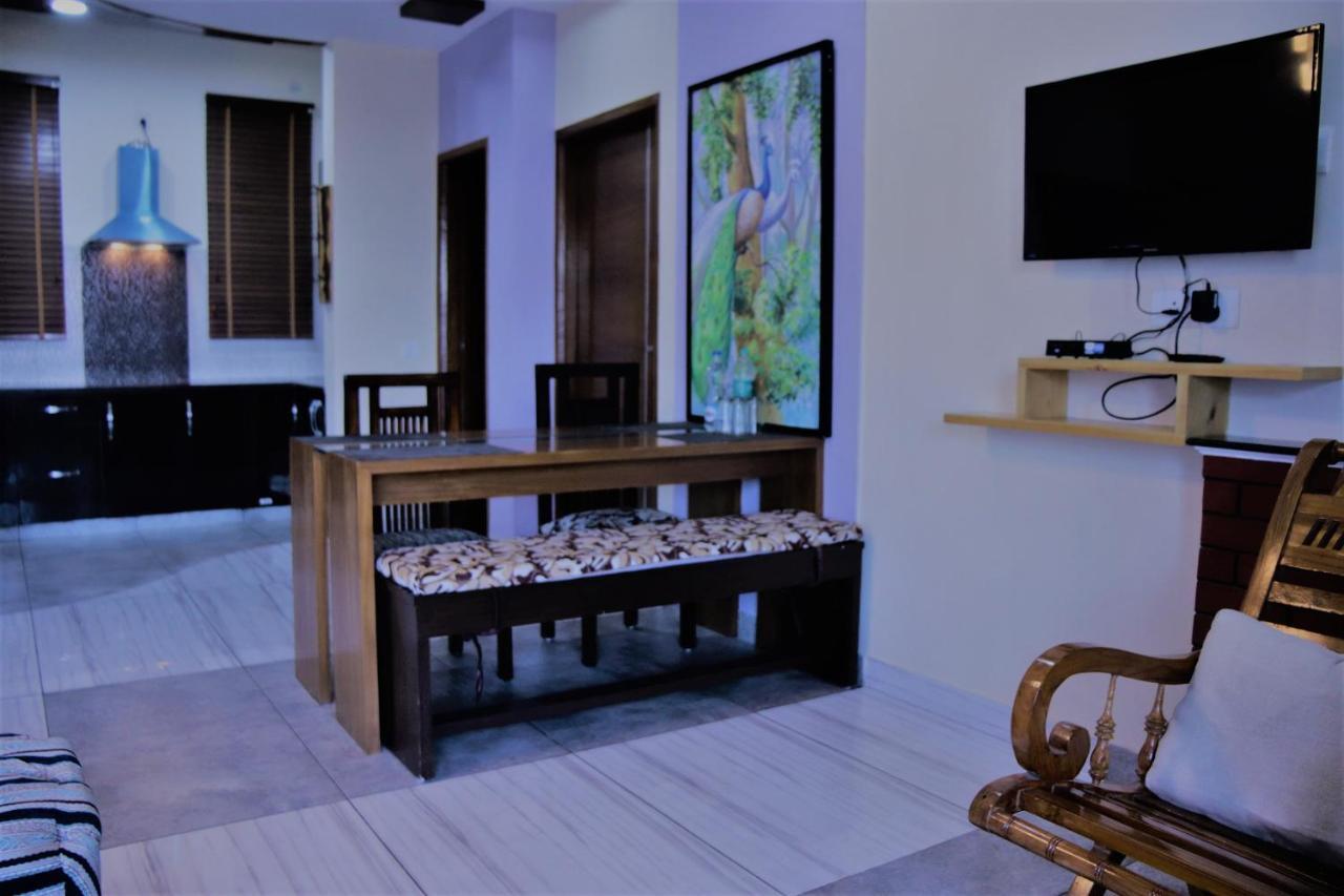 Wildleaf Kasauli Valley Homz Bed & Breakfast Exterior photo