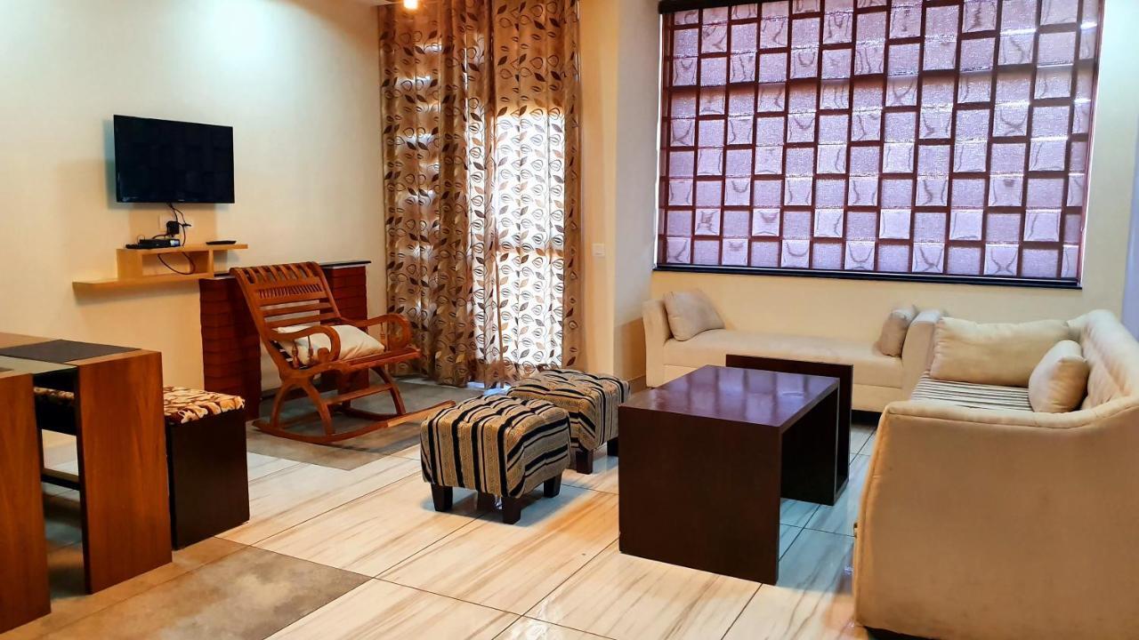 Wildleaf Kasauli Valley Homz Bed & Breakfast Exterior photo